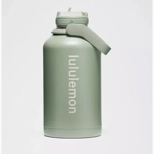 COMING SOON 💚 NWT Lululemon Back to Life Sport Bottle 64oz